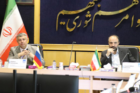 حضور ممثلي جامعة سانت بطرسبرغ الروسیة في جامعة شریف للتکنولوجیة